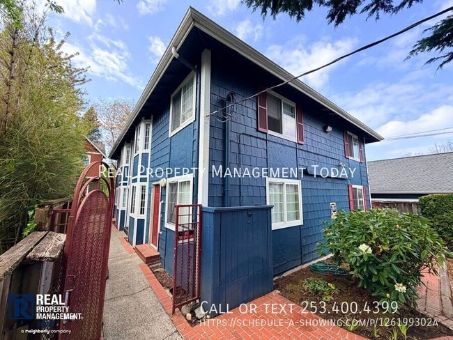Building Photo - 630-632 S. State St-1 Unit 1