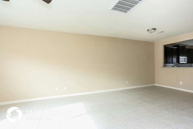 Photo - 1421 Park Trails Blvd