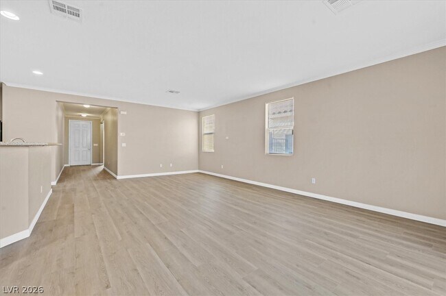 Photo - 10020 S Natchez Trace St