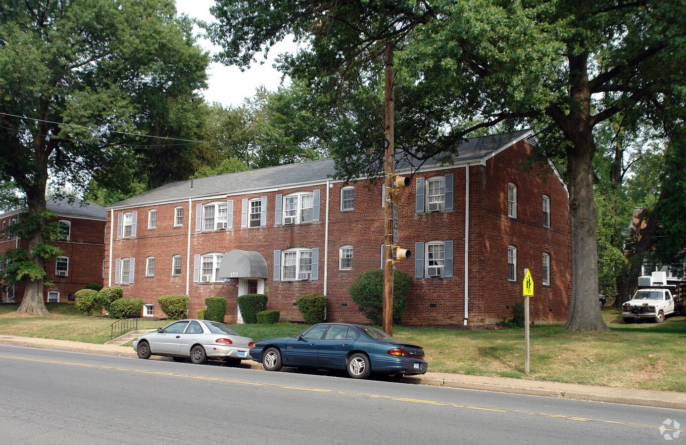 Photo - Westover Apartments