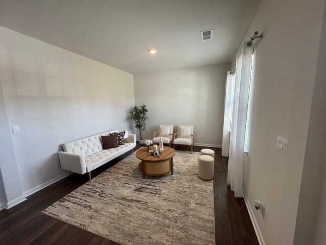 Photo - 1924 Vanderlyn St