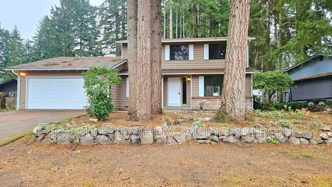 Photo - 5401 Pineridge Dr NE