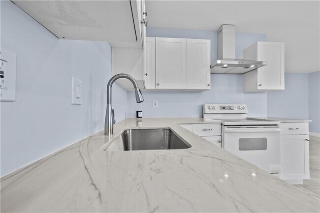 Photo - 260 NW 19th St Unit 0290