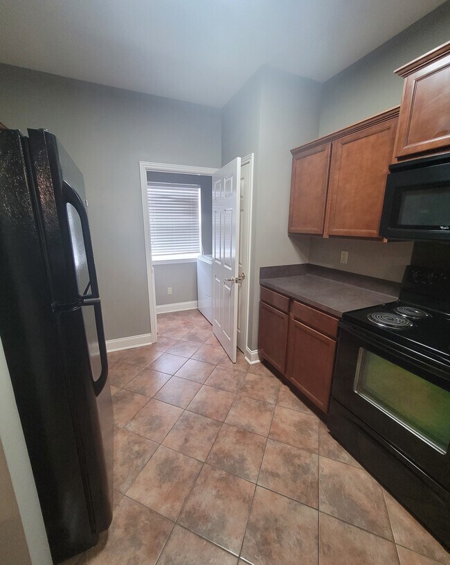 Photo - 8 Townhouse Cv