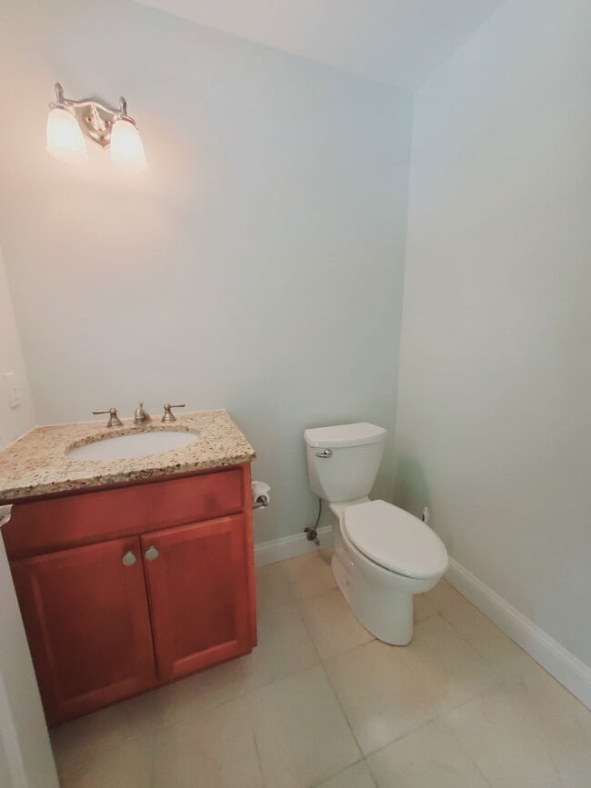 Photo - 290 Southfield Ave
