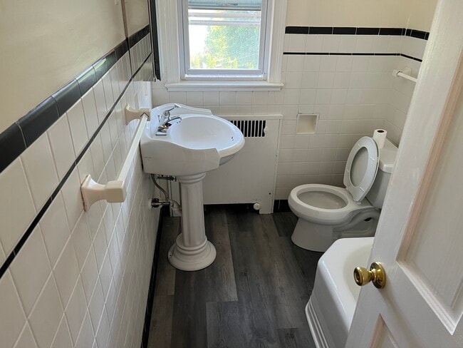 Photo - 154 Grand St Unit #3