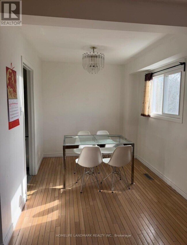 Photo - 58 Muirlands Dr