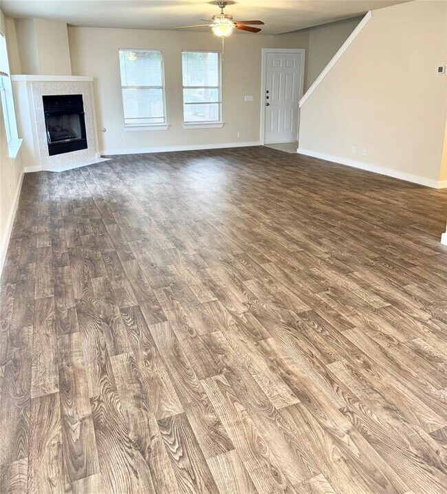 Photo - 20805 Trotters Ln