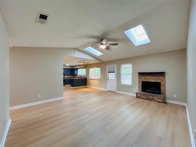 Photo - 2608 Cypress Ln