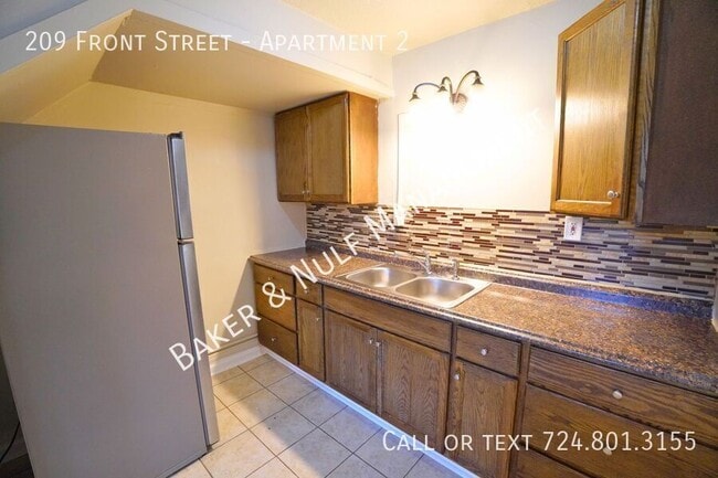 Photo - 209 Front St Unit Apartment 2