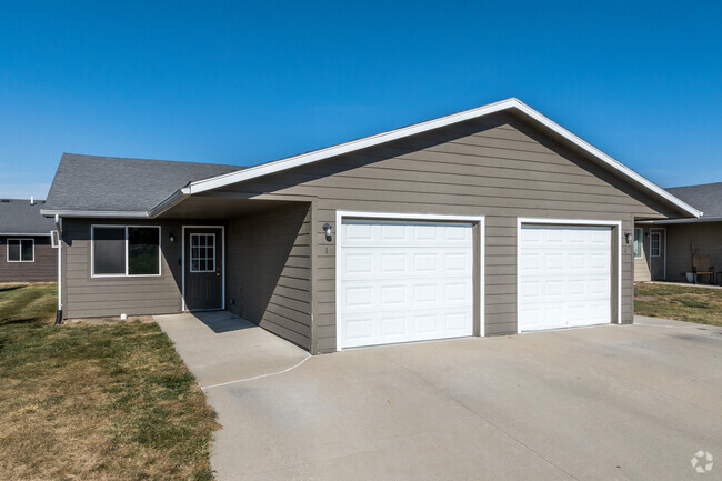 Building Photo - Lincoln Ridge by Kading Rental