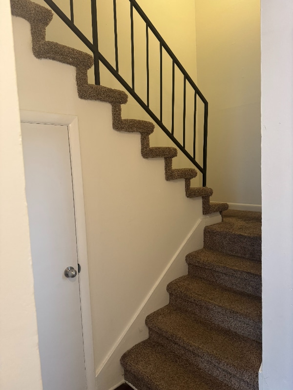 Photo - 2169 Hwy 41 S