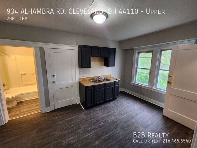 Photo - 934 Alhambra Rd Unit Upper