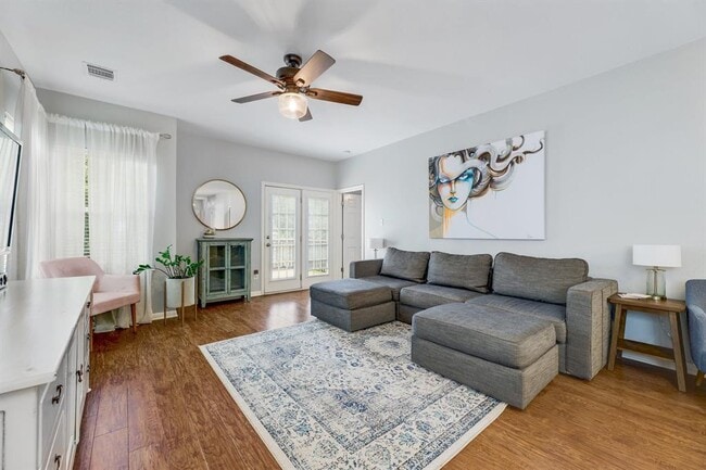 Photo - 411 W St Elmo Rd