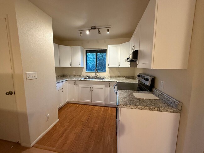 Photo - 219 W Waiko Rd Unit LS011. 219 W Waiko Rd. #F Duplex Left
