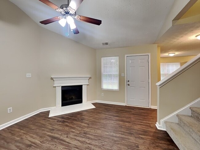 Photo - 9135 Jefferson Village Dr SW