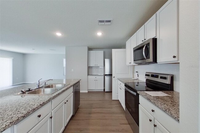 Photo - 8602 SW 43rd Ter