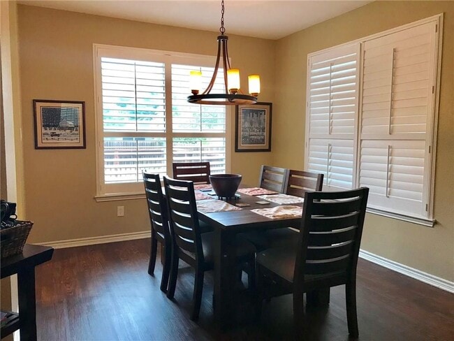 Photo - 5910 Blanco River Pass