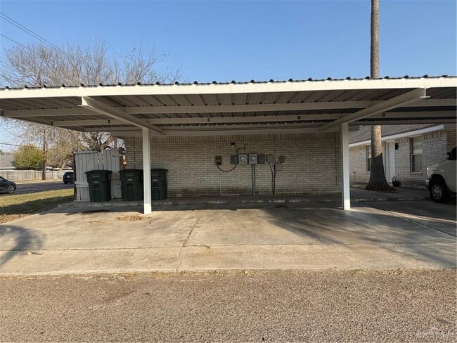 Photo - 14 Umbel St Unit D