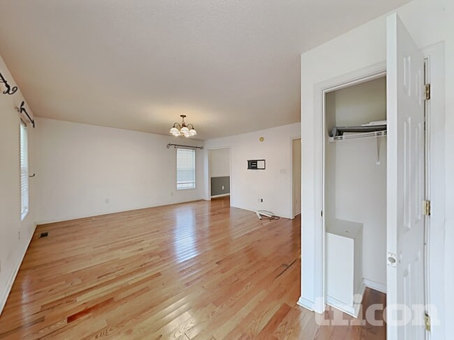 Photo - 1070 Piney Church Rd