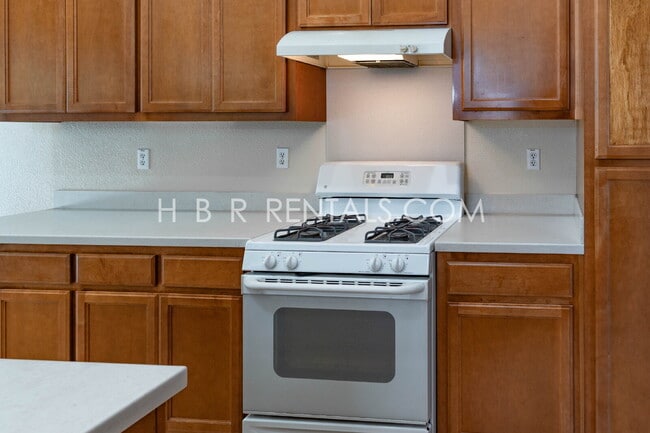 Photo - 4 bedroom single story WICKLUND School Home for Rent - Mountain House - MOVE IN READY NOW!