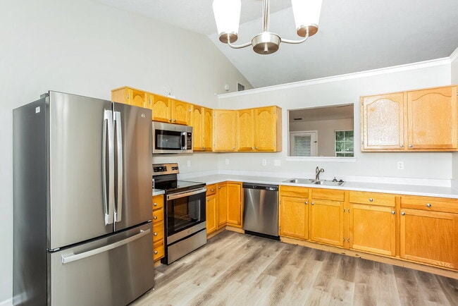 Photo - 959 Atir Ln