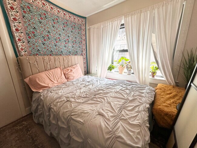 Photo - 98 Salem St Unit 1