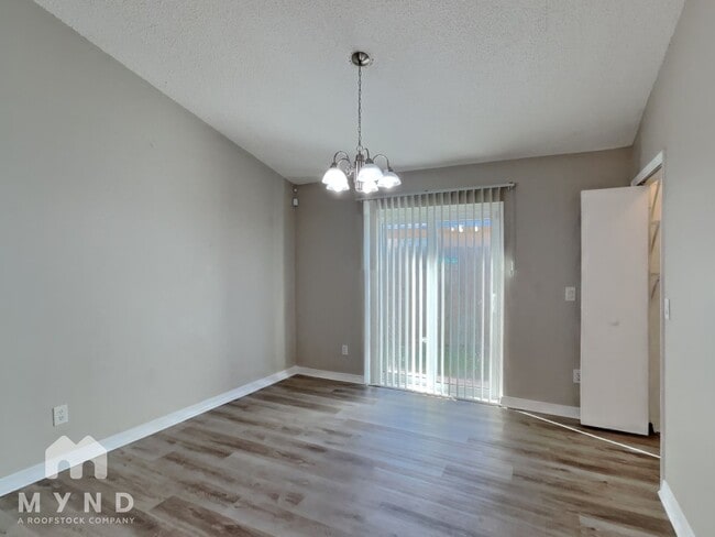 Photo - 9591 Lupine Ave