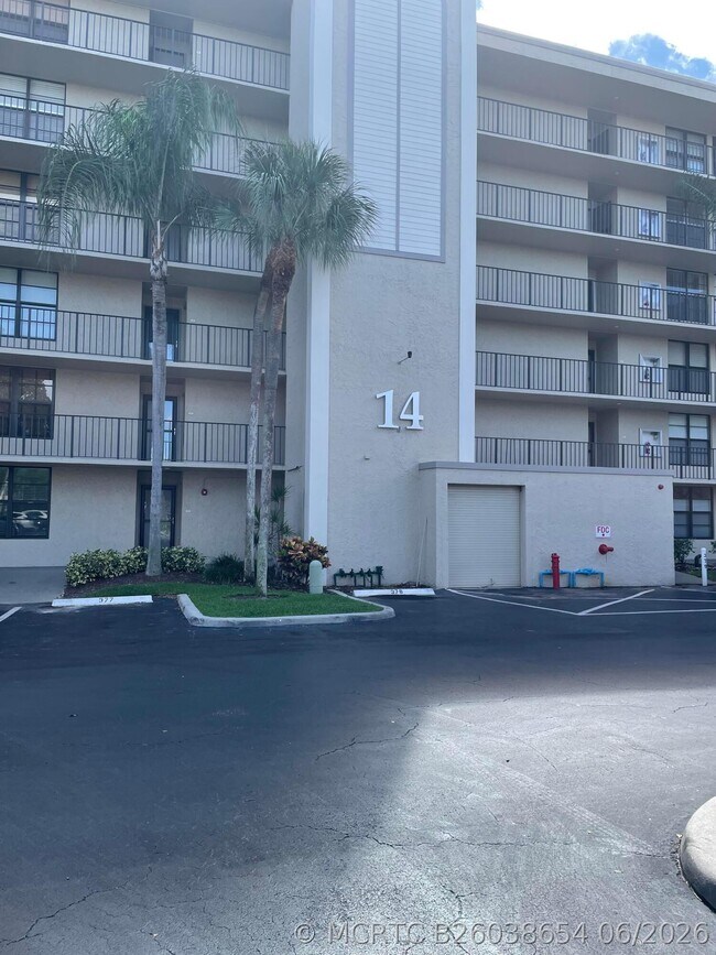 Photo - 14 Royal Palm Way Unit 204