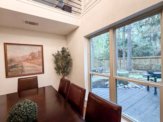 Photo - 29 Pinewood Forest Ct