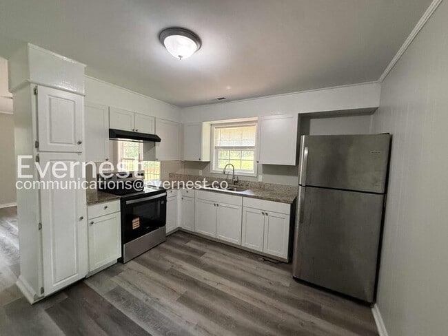 Photo - 3318 Bonds Ave
