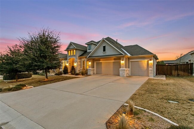 Photo - 128 Short Bush Pass