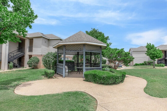 Photo - Amelia Parc Sr II