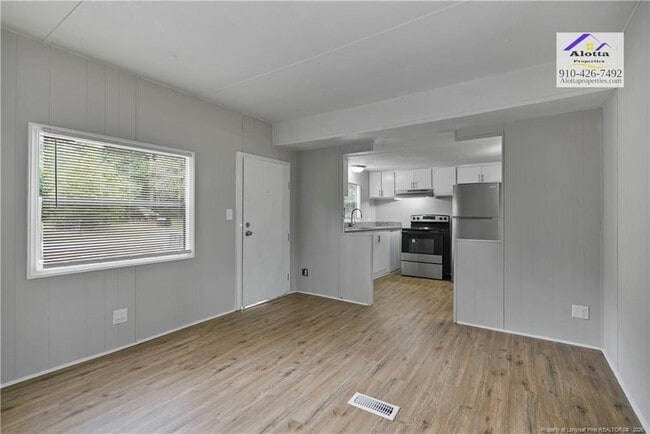 Photo - 4404 Piedmont Ave