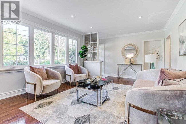 Photo - 50 Cartier Crescent