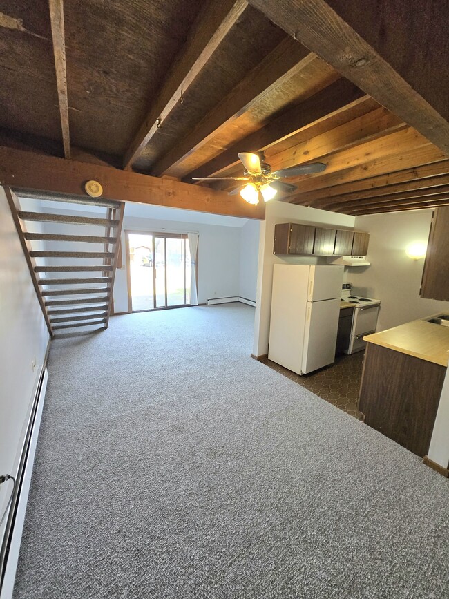 Photo - 9120 N Lima Rd Unit LOFT IN PRIME LOCATION!