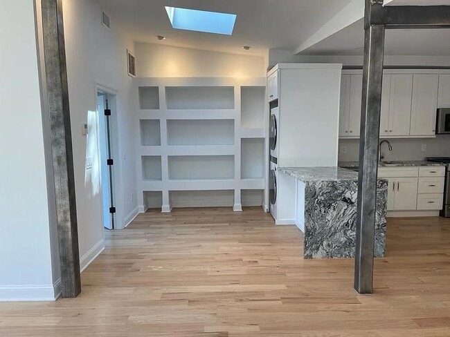 Photo - 9009 Riverside Pl Unit 2