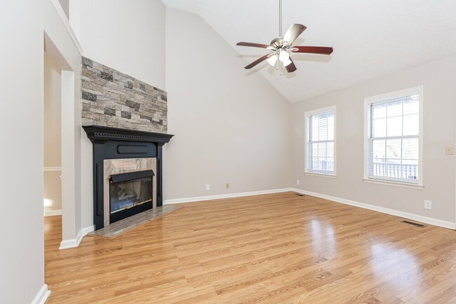 Photo - 3300 Milbridge Dr