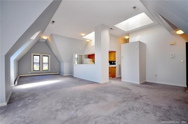 Photo - 12 Charter Oak Pl Unit 3F