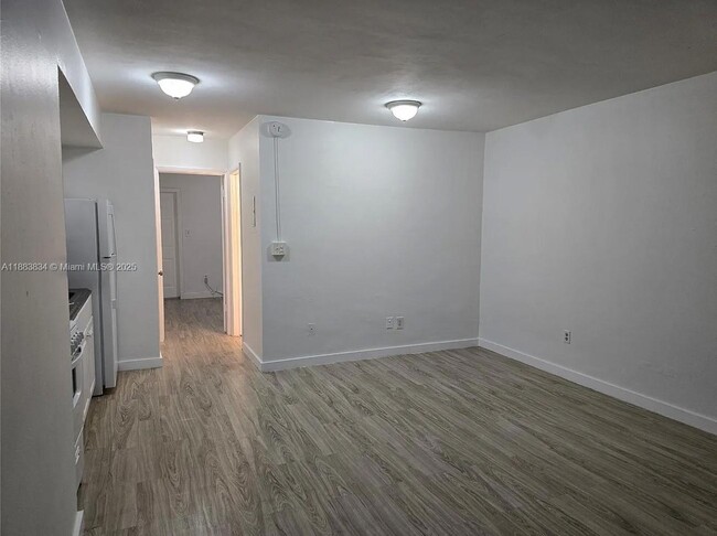 Photo - 1140 71st St Unit 3