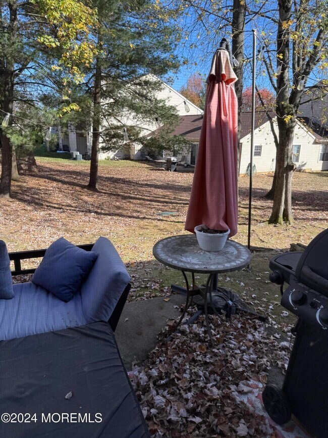 Photo - 41 Lindsay Ct