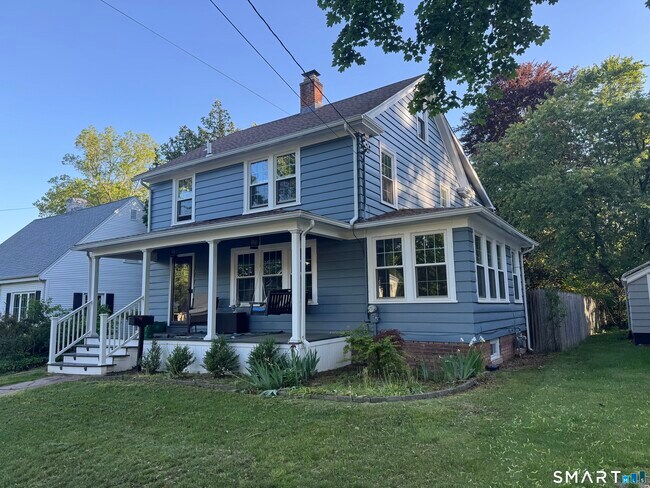Photo - 112 Wayland St