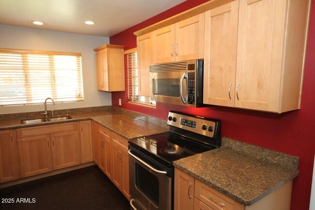 Photo - 3034 E Cheery Lynn Rd