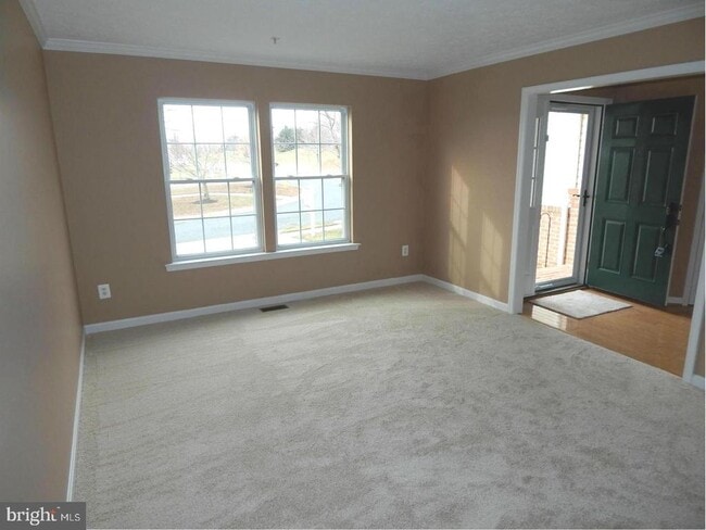 Photo - 1983 Cullen Way