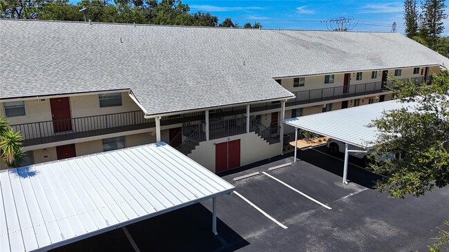 Building Photo - 509 Parkdale Mews Unit 509