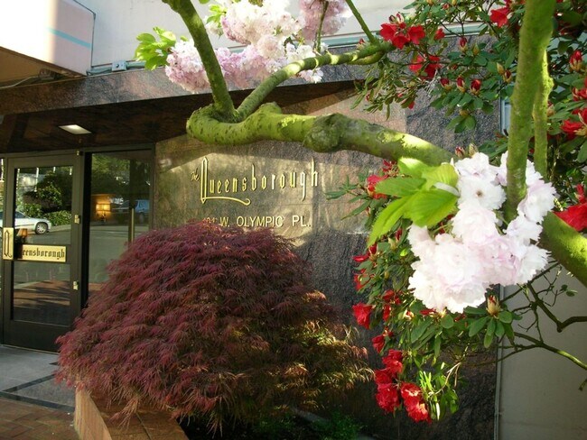 Photo - The Queensborough Apartments