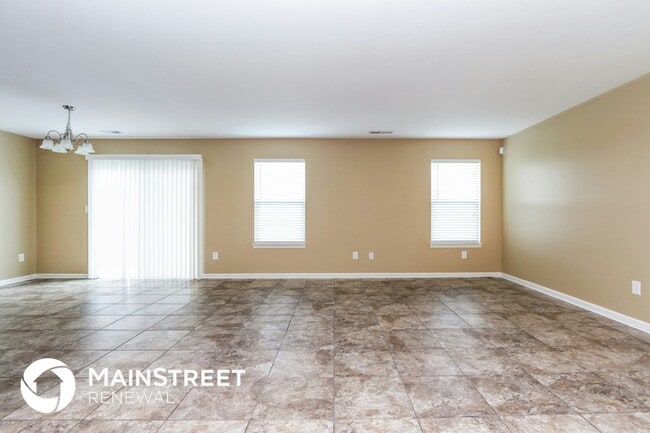 Photo - 1843 Dogwood Lake Way