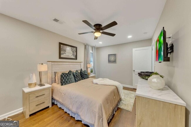 Photo - 55 Guinn St SW