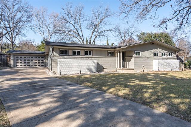 Photo - 6527 Axton Cir