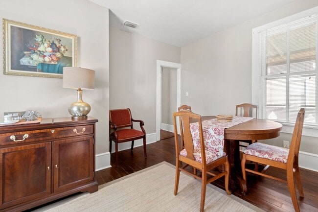 Photo - Downtown Smithfield: Beautiful, furnished apartment for rent